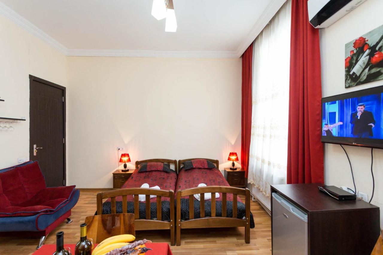 Gis Guest House 트빌리시 외부 사진